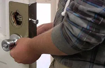 Universal Locksmith Store Fort Worth, TX 817-357-4980 - 12-locks-replace