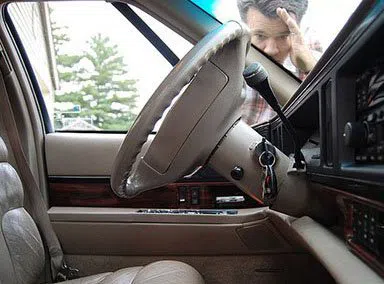 Universal Locksmith Store Fort Worth, TX 817-357-4980 - 20-Car-Lockout